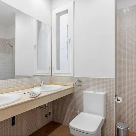 4 Bedrooms 2 Bathrooms Furnished - Salamanca - Refurbished - Mintystay Madrid Exterior photo