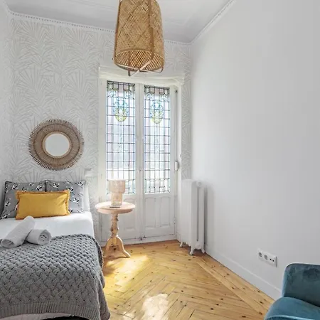 4 Bedrooms 2 Bathrooms Furnished - Salamanca - Refurbished - Mintystay Madrid Exterior photo