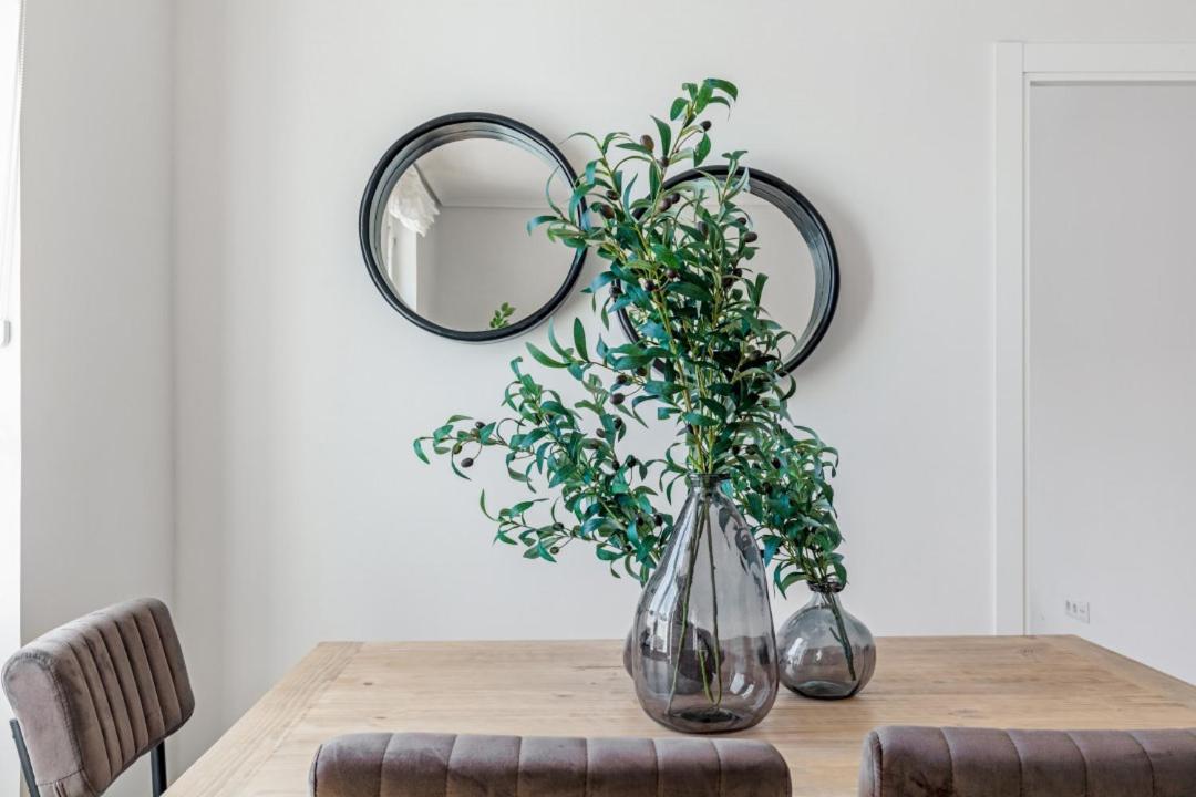 4 Bedrooms 2 Bathrooms Furnished - Salamanca - Refurbished - Mintystay Apartamento Madrid